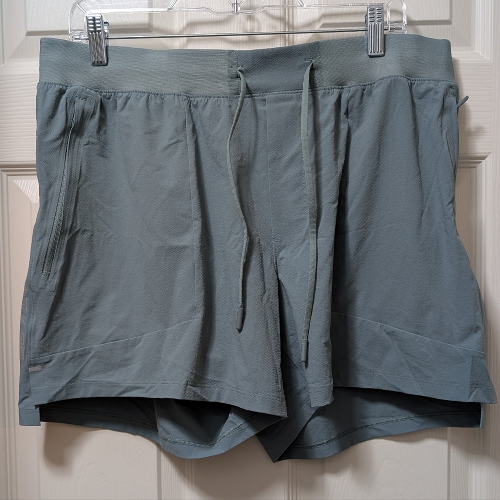 lululemon athletica Men's Athletic Shorts in Slate Blue